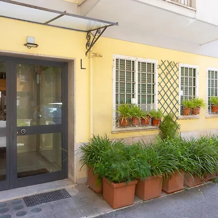 Apartament La Casa Di Rob E Cris *